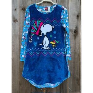 Peanuts Snoopy Holiday Nightgown Sleep Shirt Festive Loungewear Small/Medium